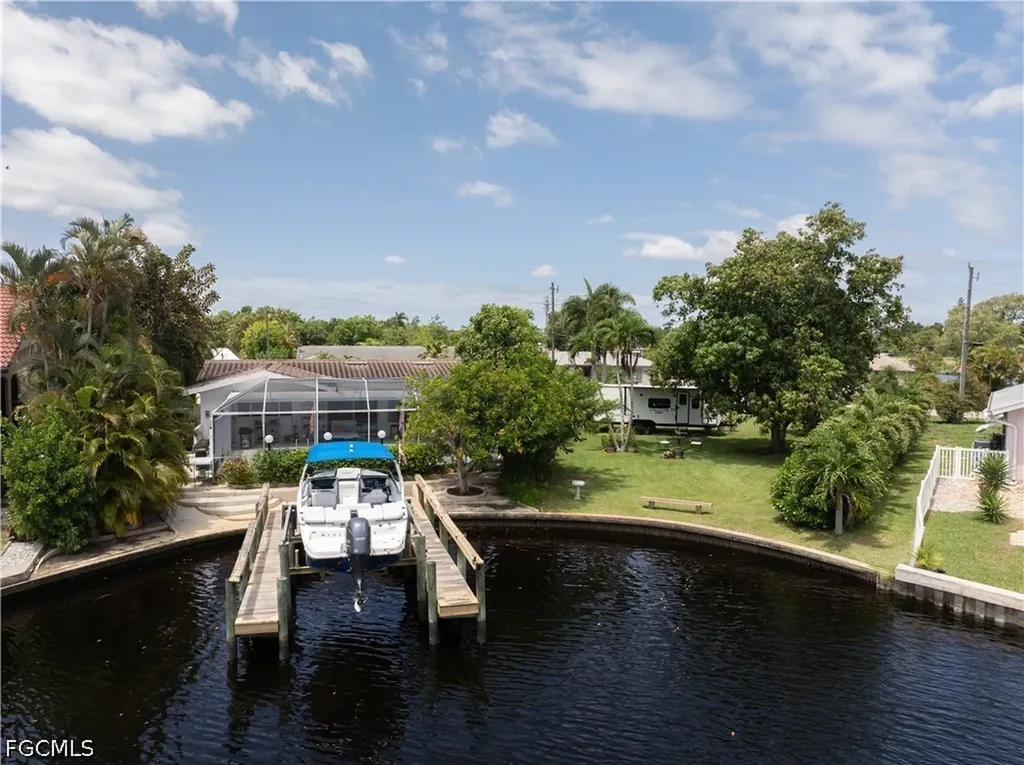 1300 Thompson Street North Fort Myers FL 33903