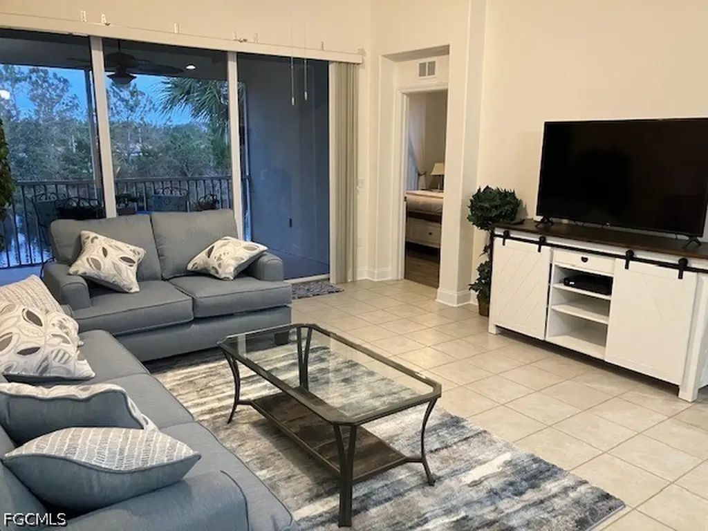 10111 Colonial Country Club Boulevard Fort Myers FL 33913
