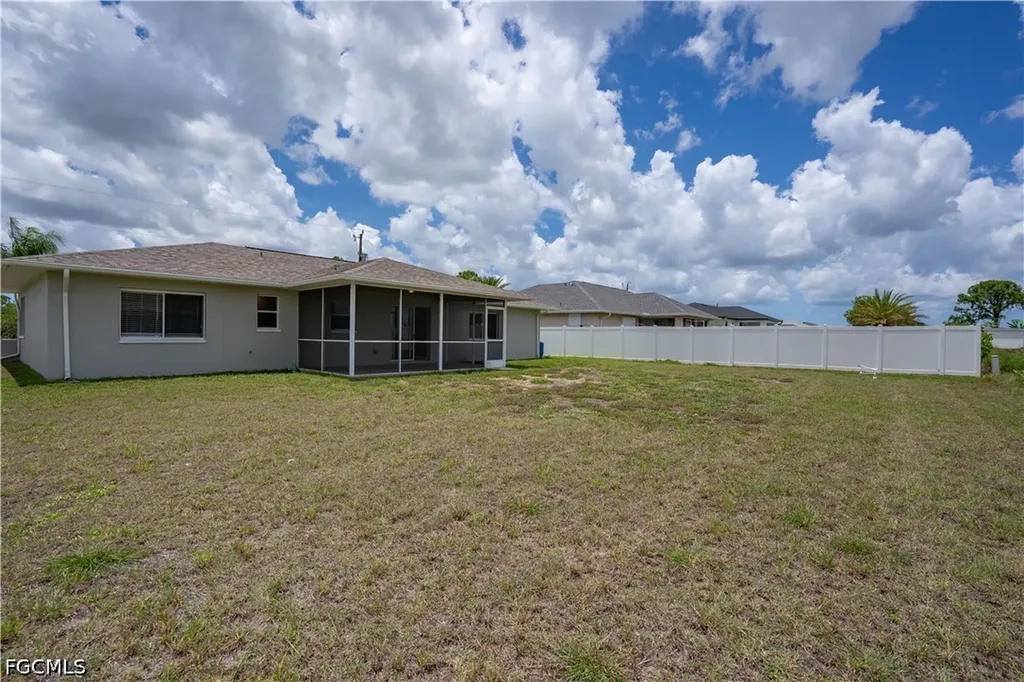 1601 NW 16th Terrace Cape Coral FL 33993