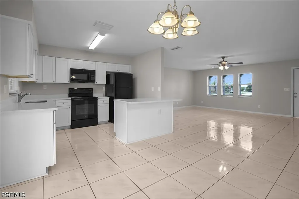 1601 NW 16th Terrace Cape Coral FL 33993