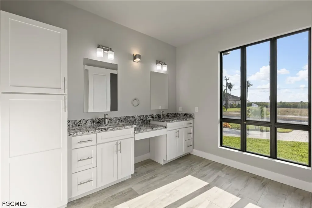 3311 Surfside Boulevard Cape Coral FL 33914