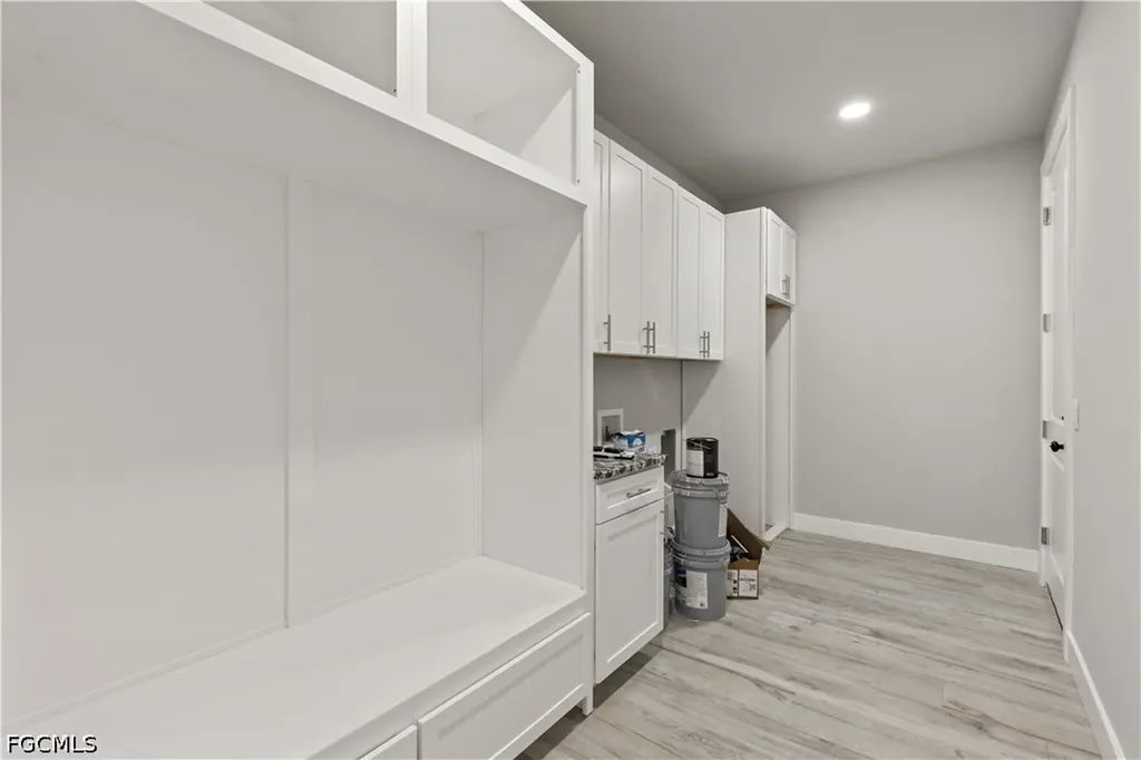 3311 Surfside Boulevard Cape Coral FL 33914