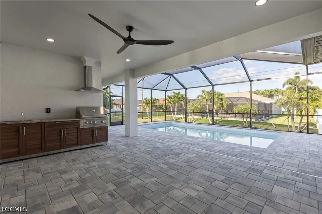 3311 Surfside Boulevard Cape Coral FL 33914