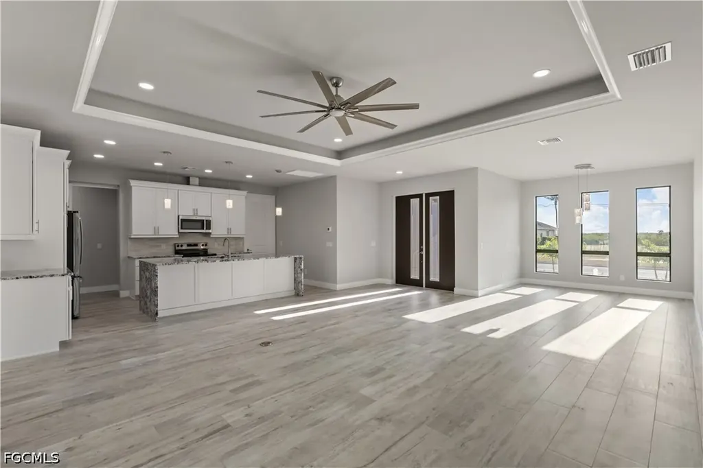 3311 Surfside Boulevard Cape Coral FL 33914