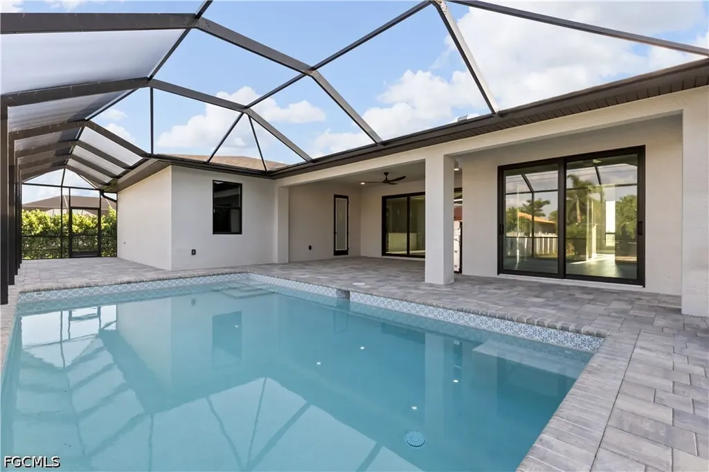 3311 Surfside Boulevard Cape Coral FL 33914