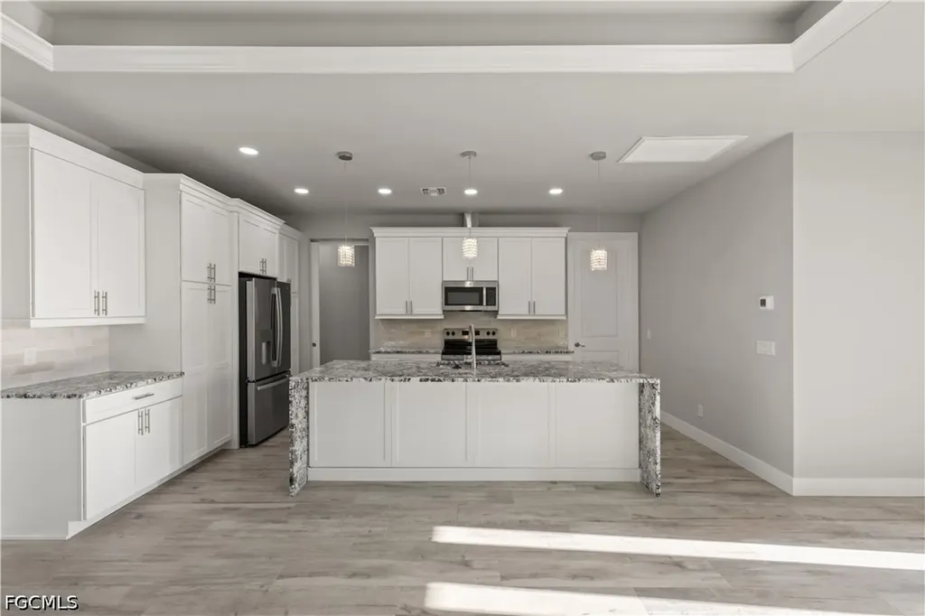 3311 Surfside Boulevard Cape Coral FL 33914