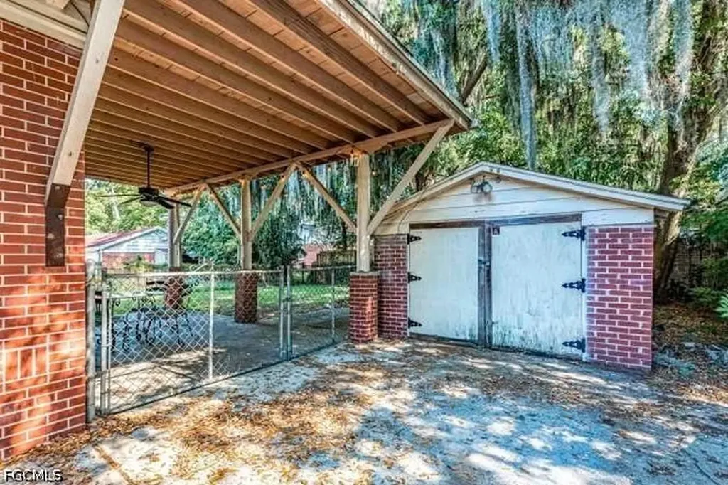 4819 Attleboro Street Jacksonville FL 32205