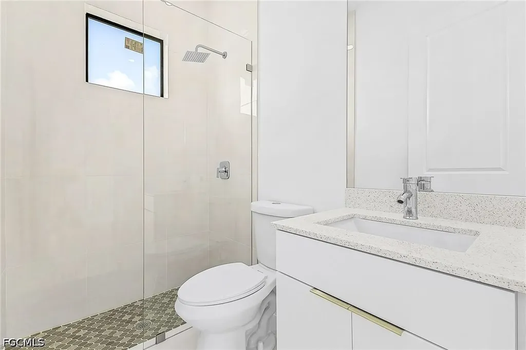 231 NW 27th Avenue Cape Coral FL 33993