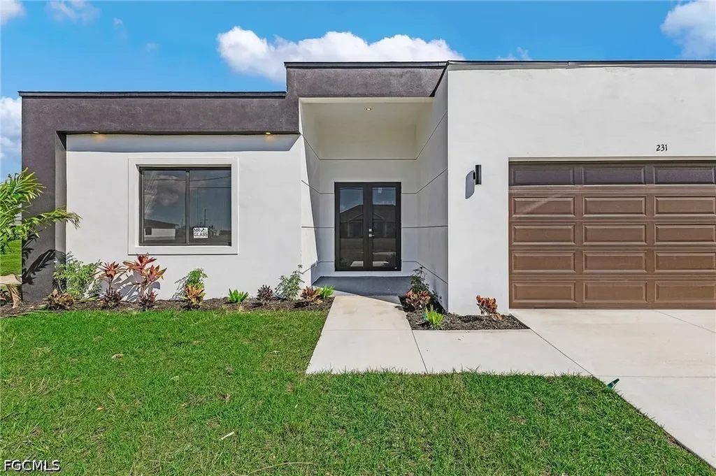 231 NW 27th Avenue Cape Coral FL 33993