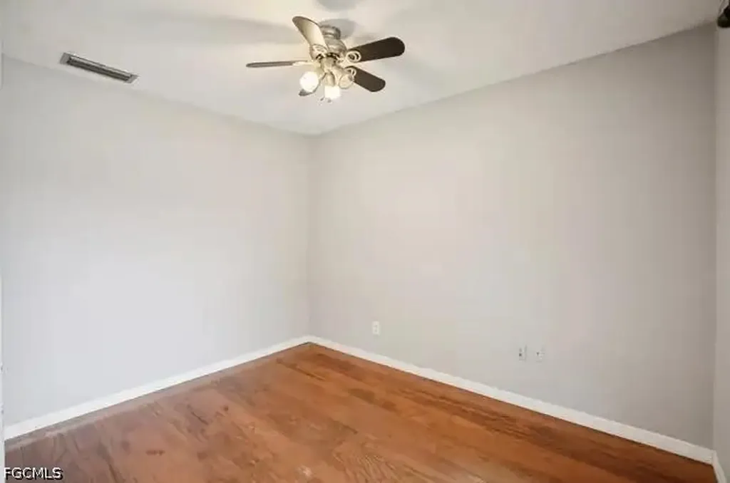 14107 Briarthorn Drive N Tampa FL 33625