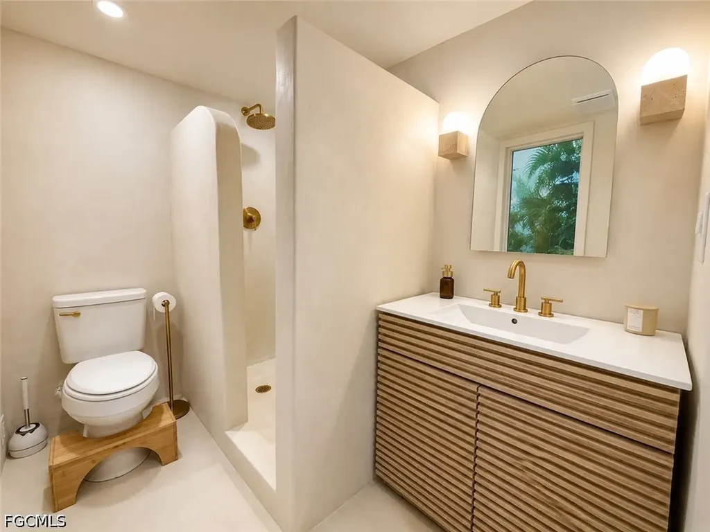 1717 Sunset Place Fort Myers FL 33901