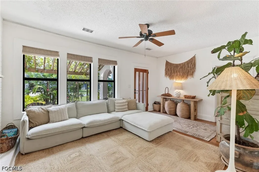1717 Sunset Place Fort Myers FL 33901