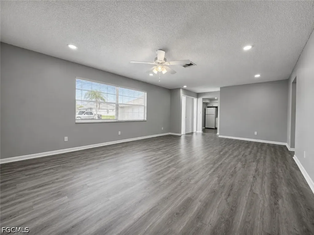 3509 SE 15th Place Cape Coral FL 33904