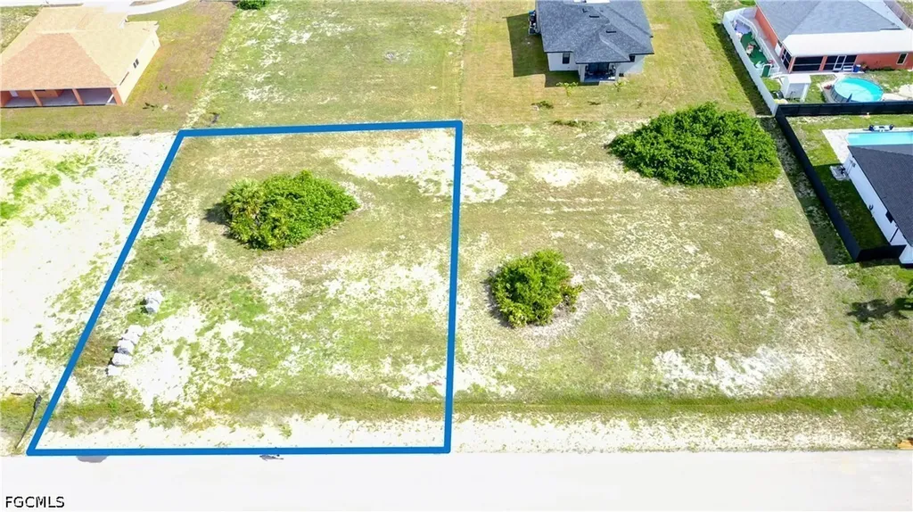 1238 NW 24th Terrace Cape Coral FL 33993