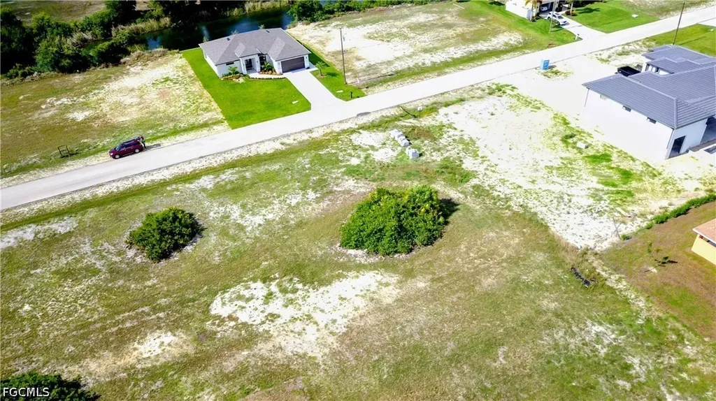 1238 NW 24th Terrace Cape Coral FL 33993