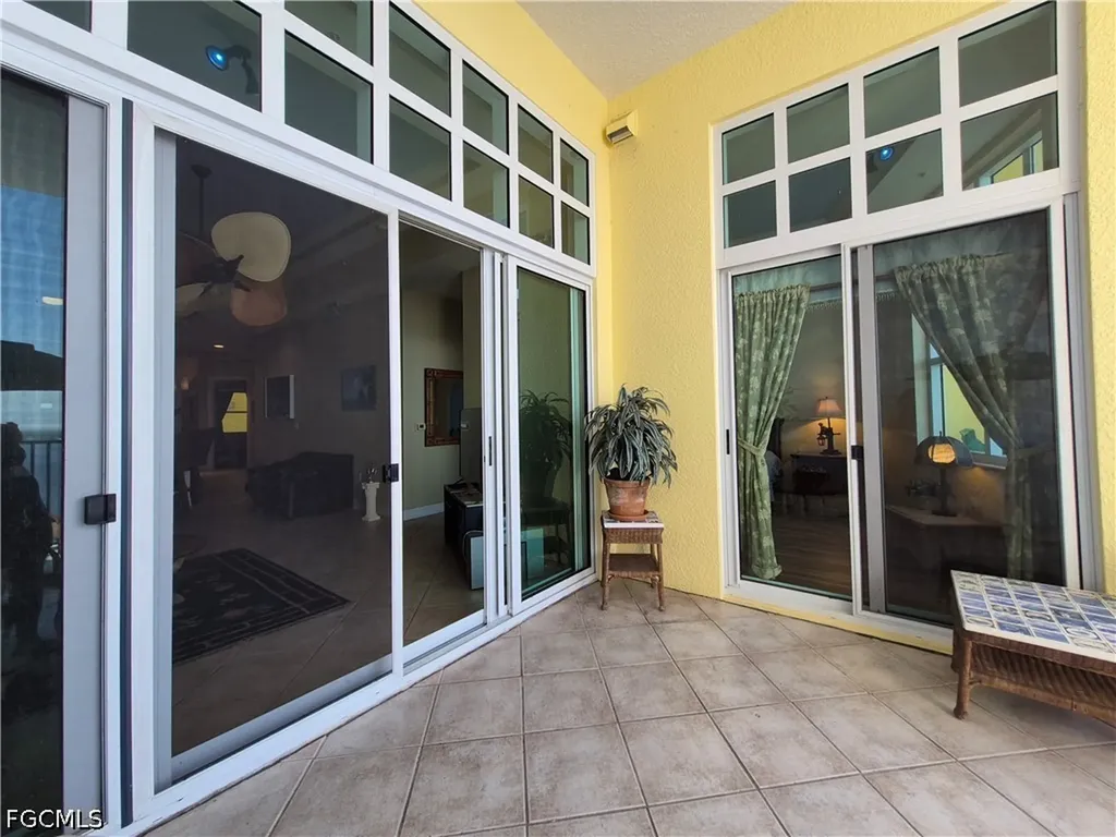 2797 First Street Fort Myers FL 33916