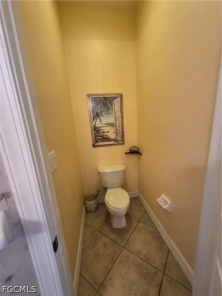 2797 First Street Fort Myers FL 33916