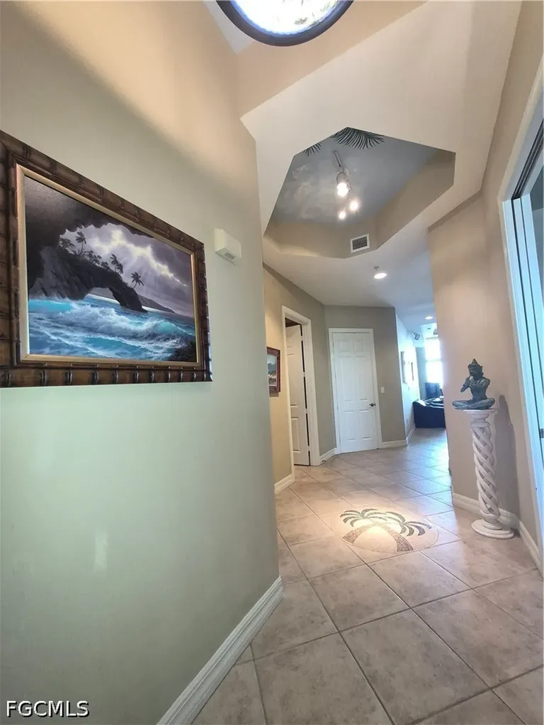 2797 First Street Fort Myers FL 33916