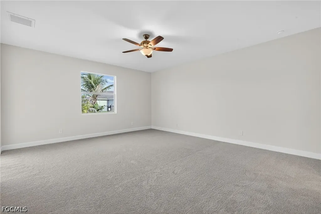 3074 NW 4th Avenue Cape Coral FL 33993