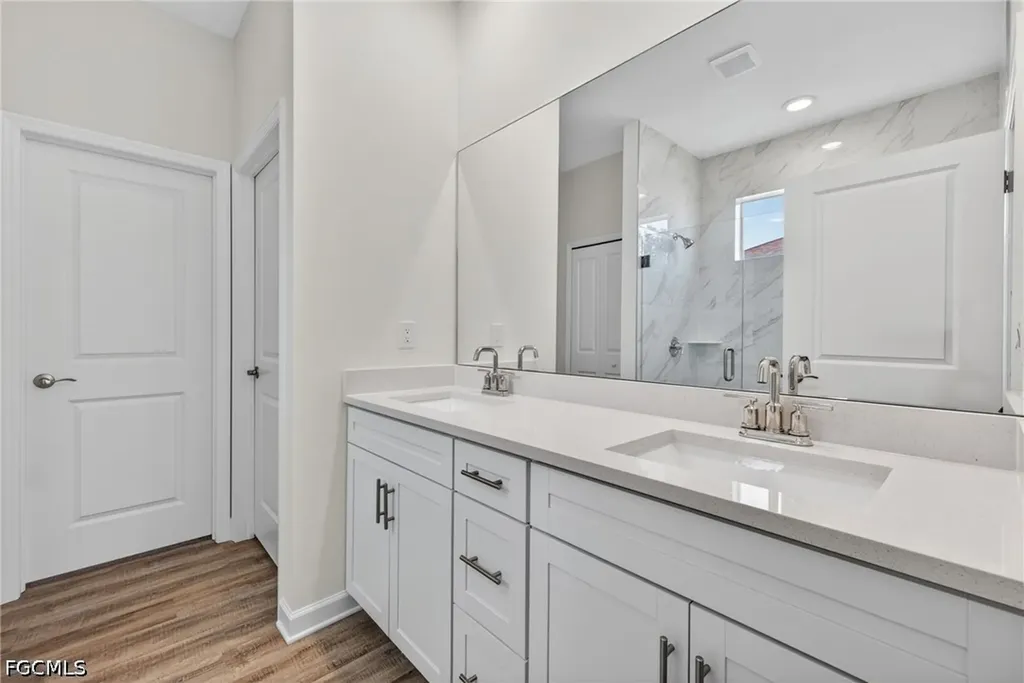 3074 NW 4th Avenue Cape Coral FL 33993
