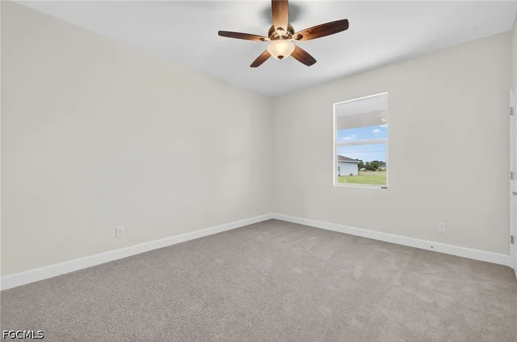 3074 NW 4th Avenue Cape Coral FL 33993