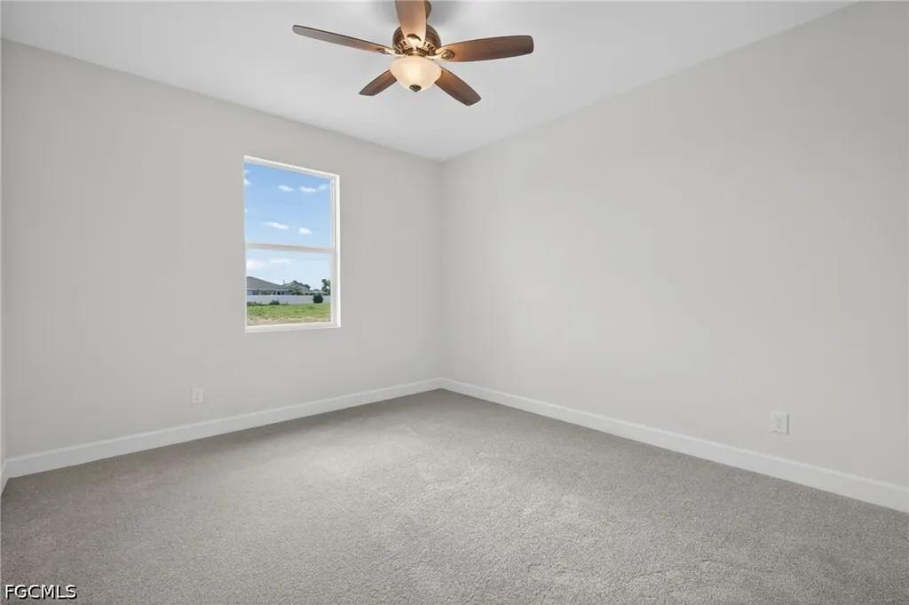 3074 NW 4th Avenue Cape Coral FL 33993