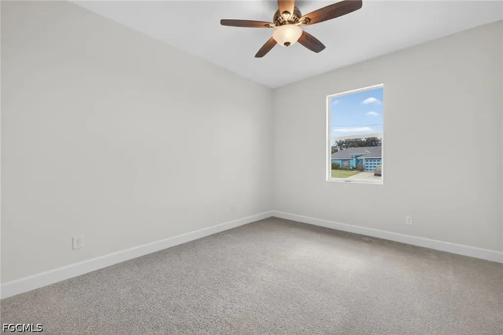 3074 NW 4th Avenue Cape Coral FL 33993