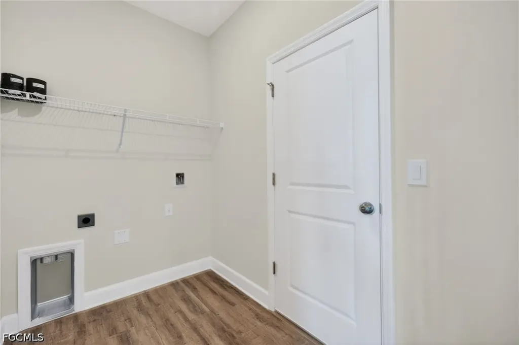 3074 NW 4th Avenue Cape Coral FL 33993