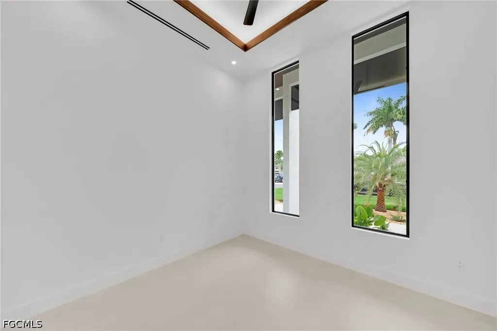 4418 SW 25th Place Cape Coral FL 33914