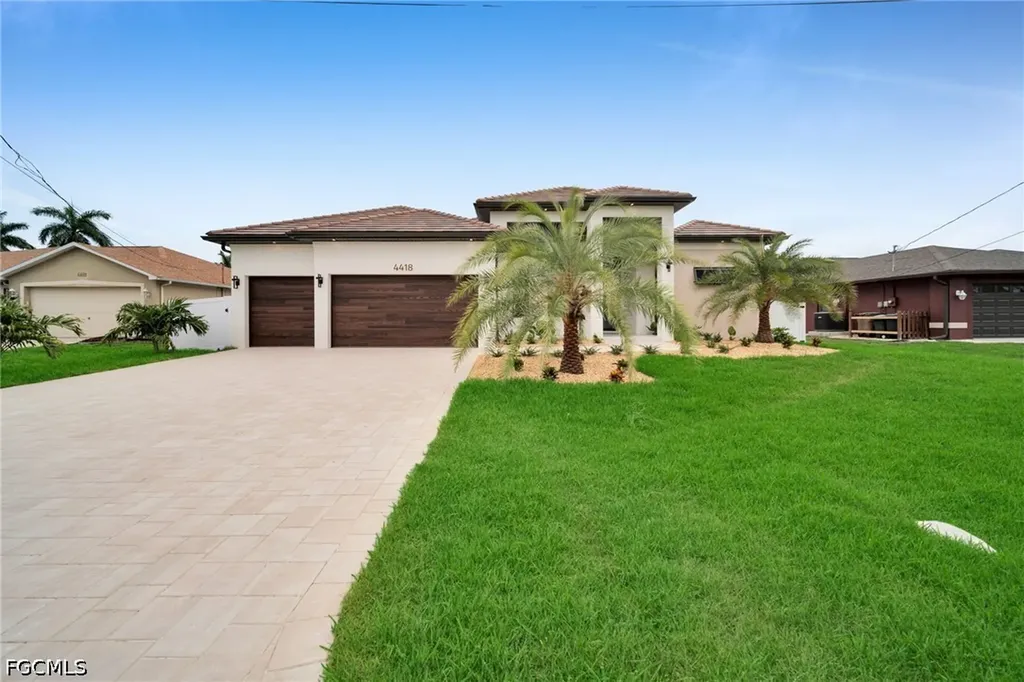 4418 SW 25th Place Cape Coral FL 33914