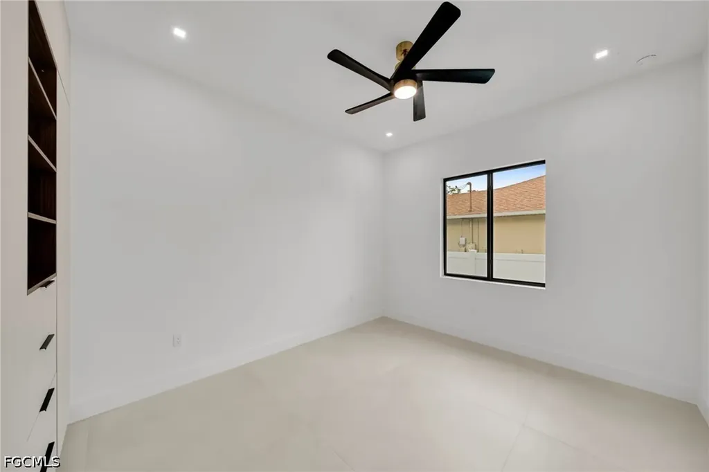 4418 SW 25th Place Cape Coral FL 33914