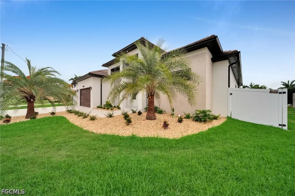 4418 SW 25th Place Cape Coral FL 33914