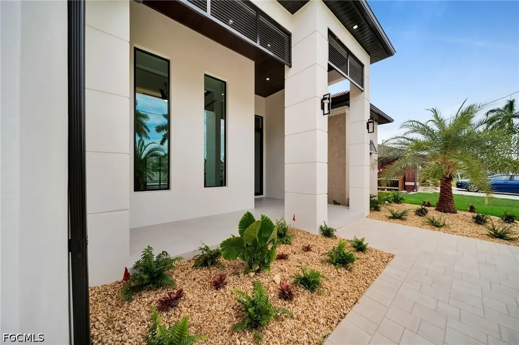 4418 SW 25th Place Cape Coral FL 33914