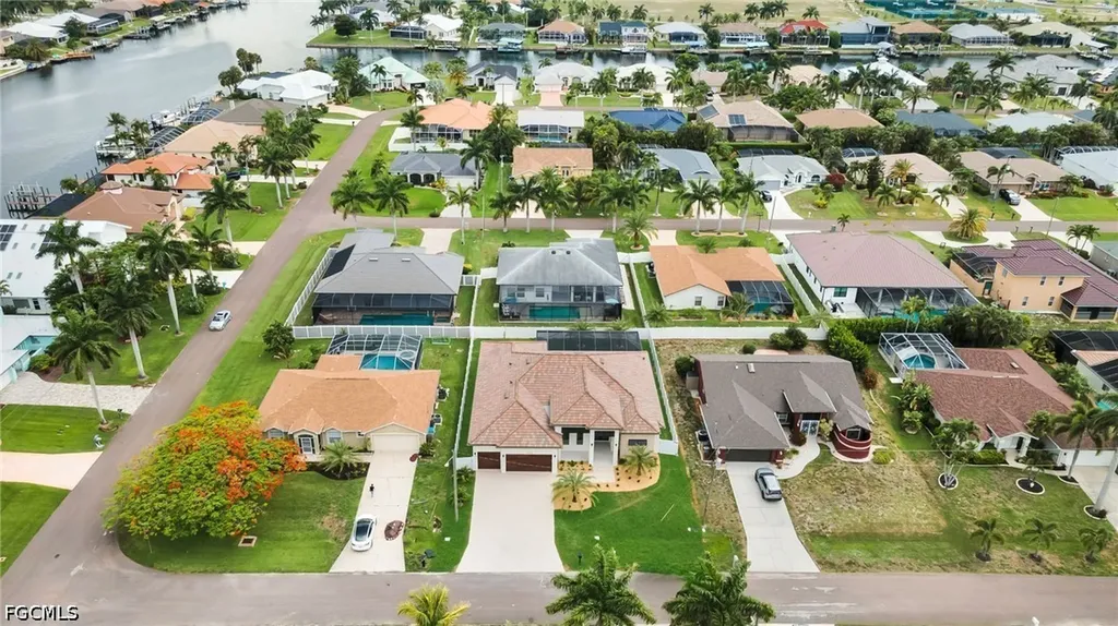 4418 SW 25th Place Cape Coral FL 33914