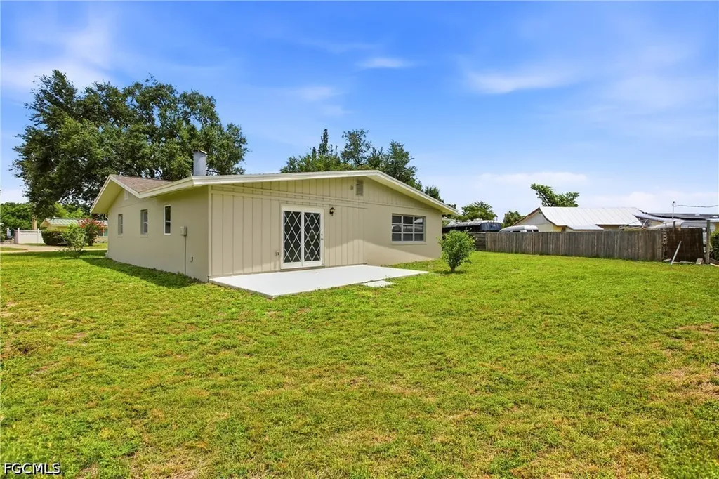 4331 Tufts Avenue Fort Myers FL 33901