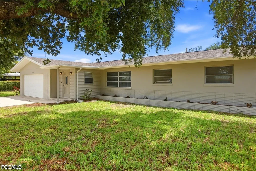 4331 Tufts Avenue Fort Myers FL 33901
