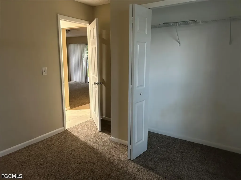405 SW 43rd Lane Cape Coral FL 33914