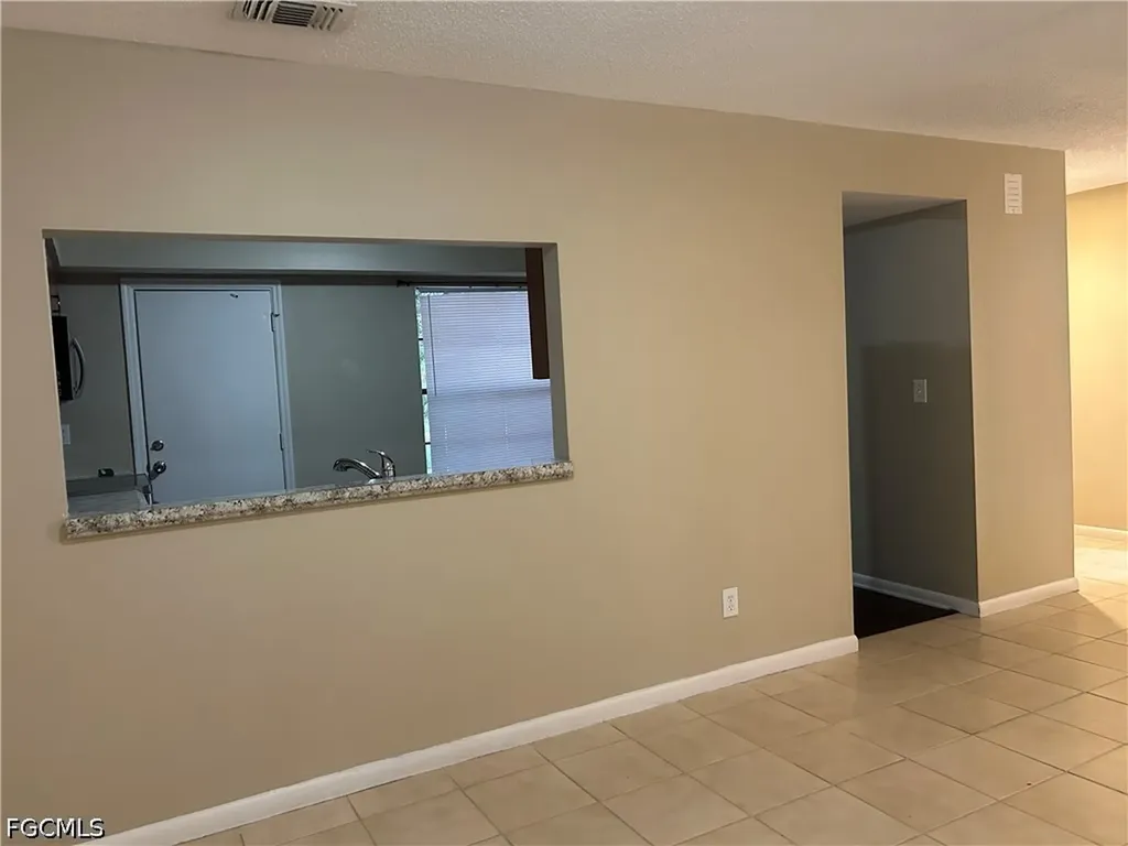 405 SW 43rd Lane Cape Coral FL 33914