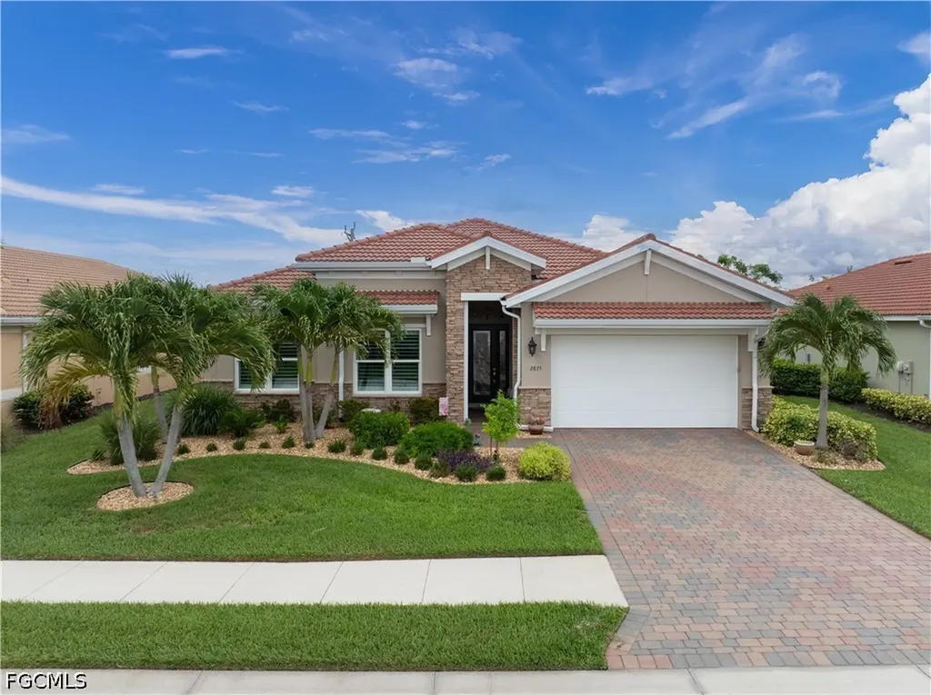 2875 Sunset Pointe Circle E Cape Coral FL 33914