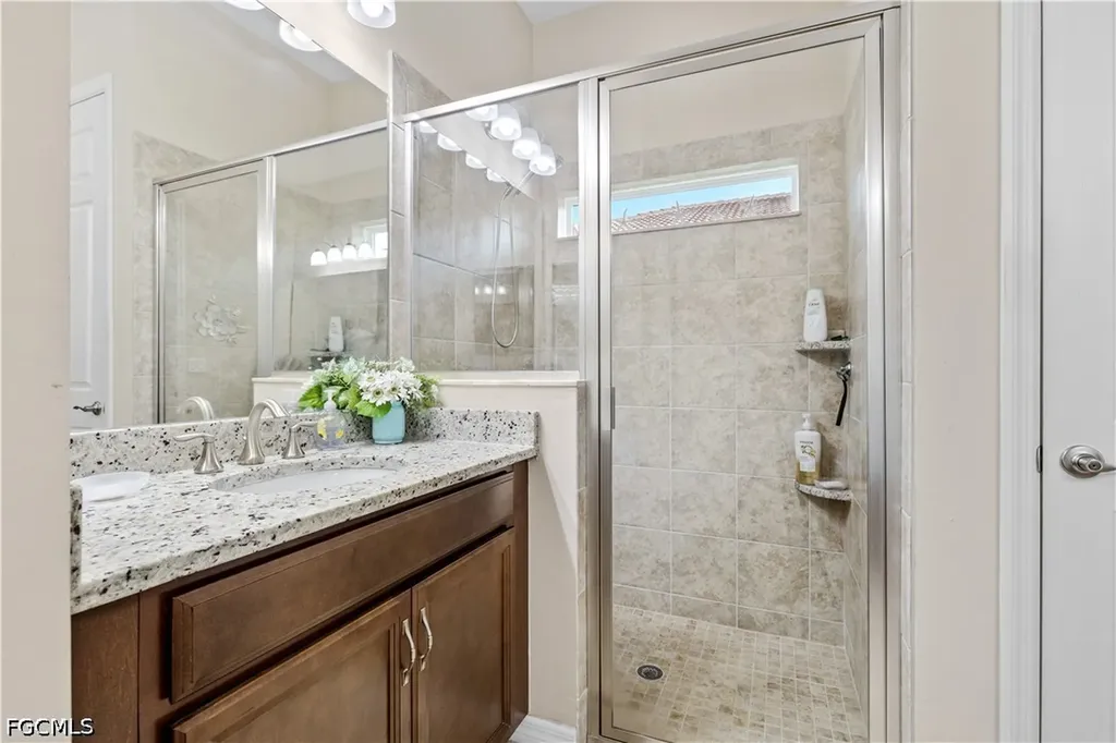 2875 Sunset Pointe Circle E Cape Coral FL 33914