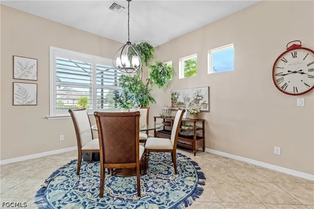2875 Sunset Pointe Circle E Cape Coral FL 33914