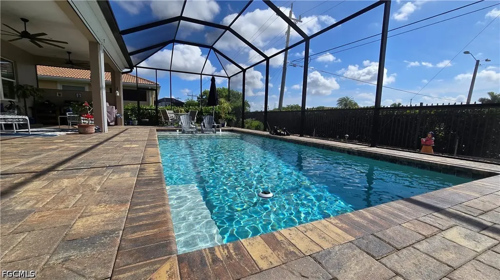 2875 Sunset Pointe Circle E Cape Coral FL 33914