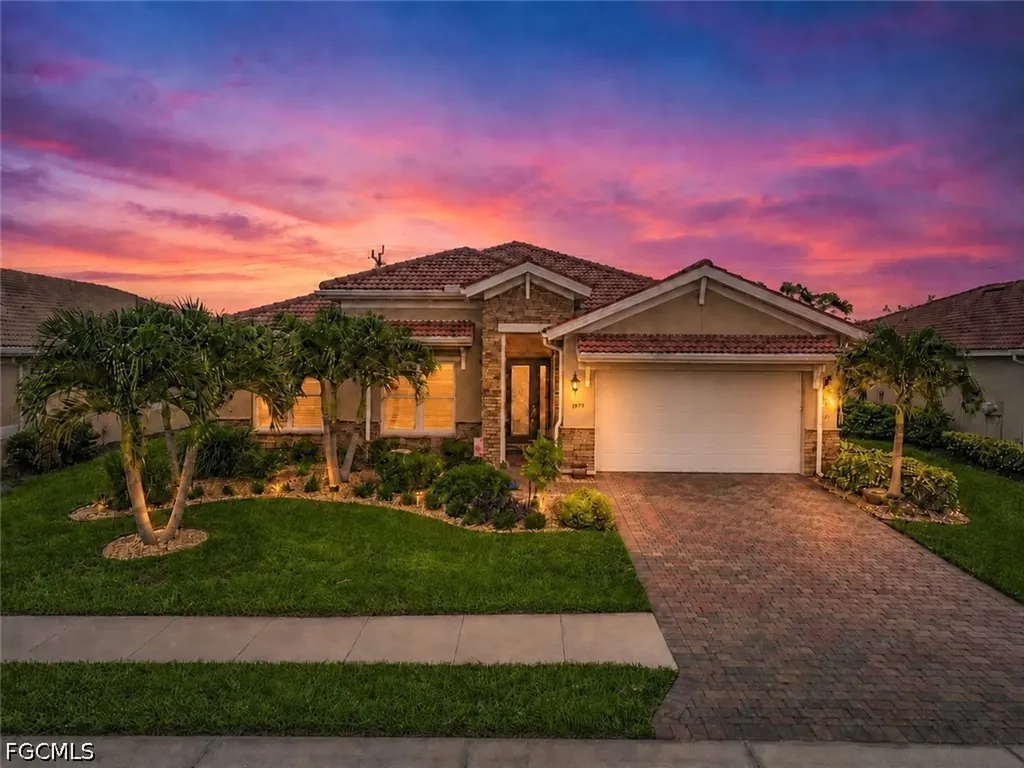 2875 Sunset Pointe Circle E Cape Coral FL 33914