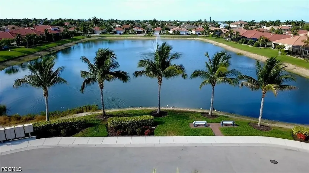2875 Sunset Pointe Circle E Cape Coral FL 33914