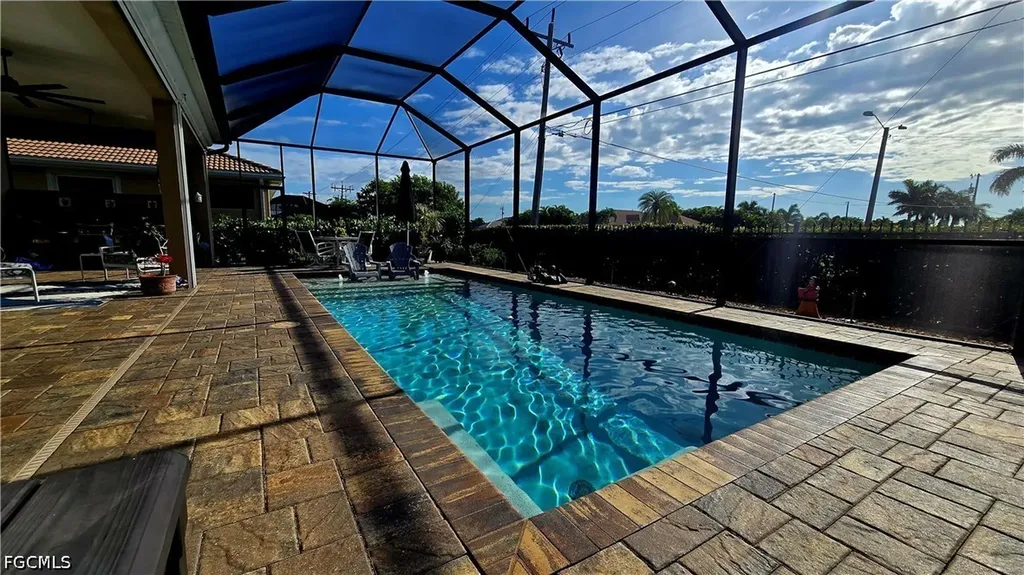 2875 Sunset Pointe Circle E Cape Coral FL 33914