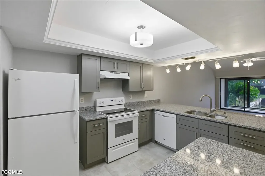 Cape Coral FL 33904