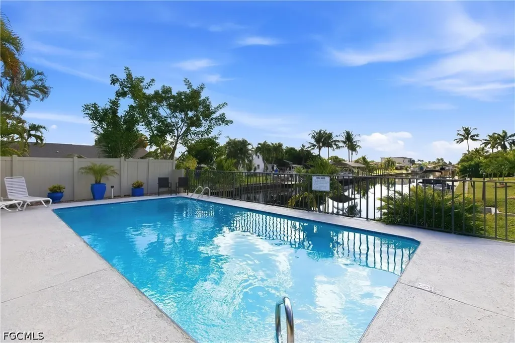 Cape Coral FL 33904