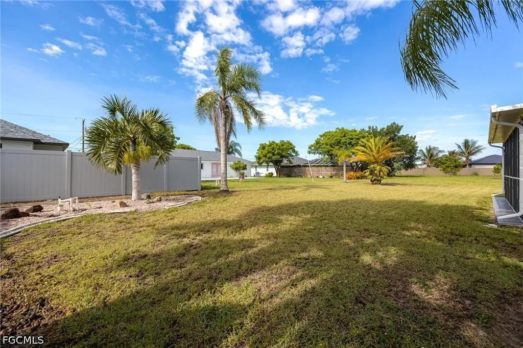 1836 NW 15th Street Cape Coral FL 33993