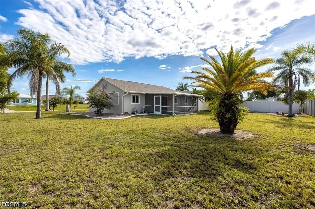 1836 NW 15th Street Cape Coral FL 33993
