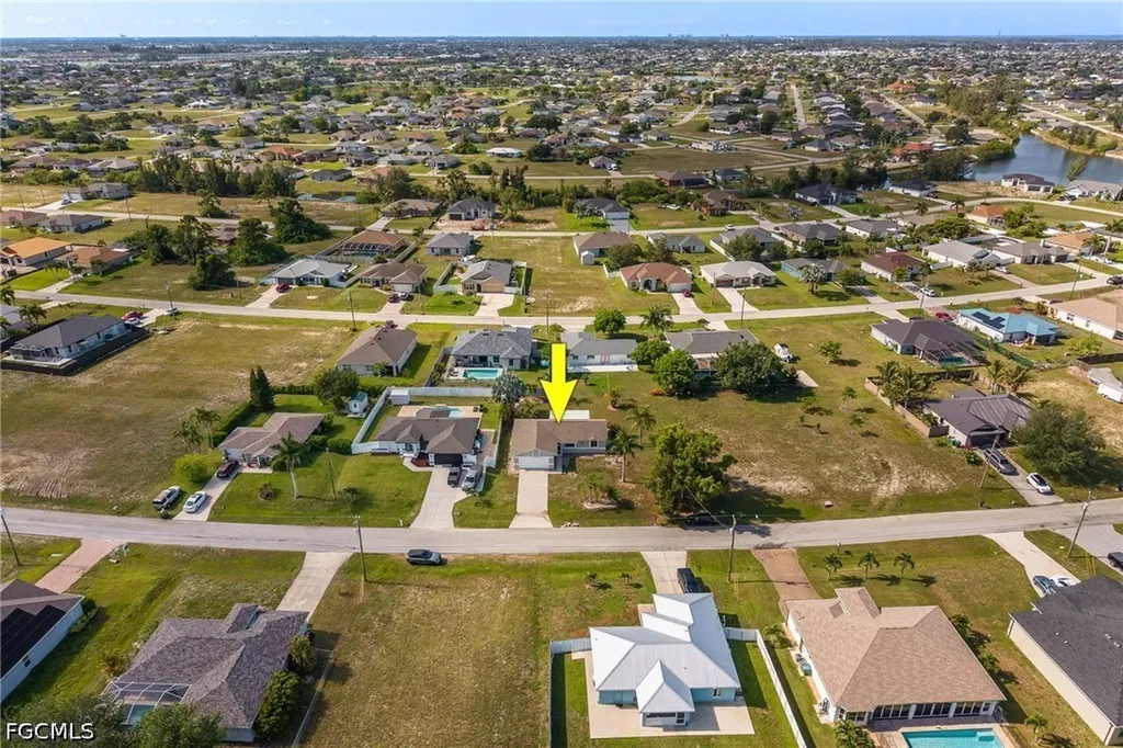 1836 NW 15th Street Cape Coral FL 33993